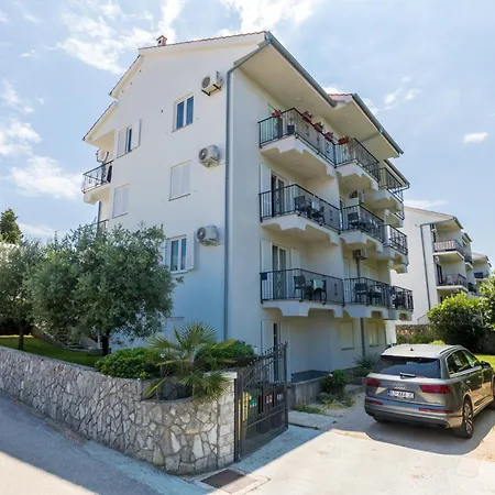 Apartment Bogovic Malinska