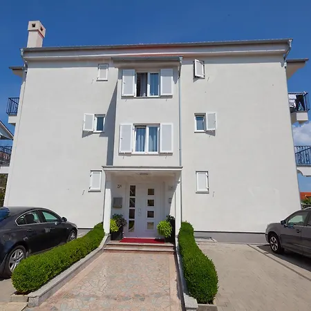 Bogovic Apartment Malinska