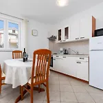 Bogovic Apartament *